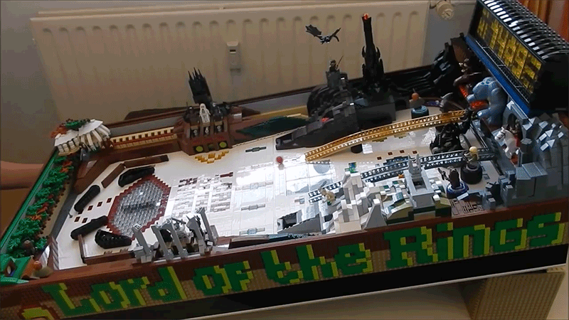 Copertina di Il Signore degli Anelli: il flipper di LEGO creato da un fan