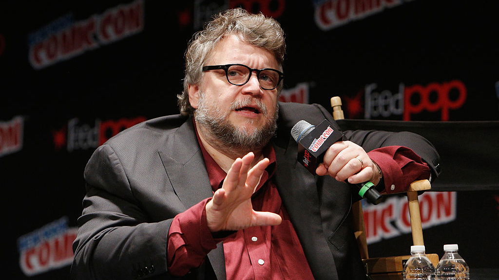 Copertina di Pacific Rim 2: Del Toro sul perché ha lasciato la regia e i cambiamenti del sequel