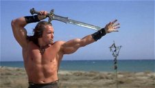 Copertina di Arnold Schwarzenegger lancia un'ascia e prova le sue abilità come Conan il Barbaro
