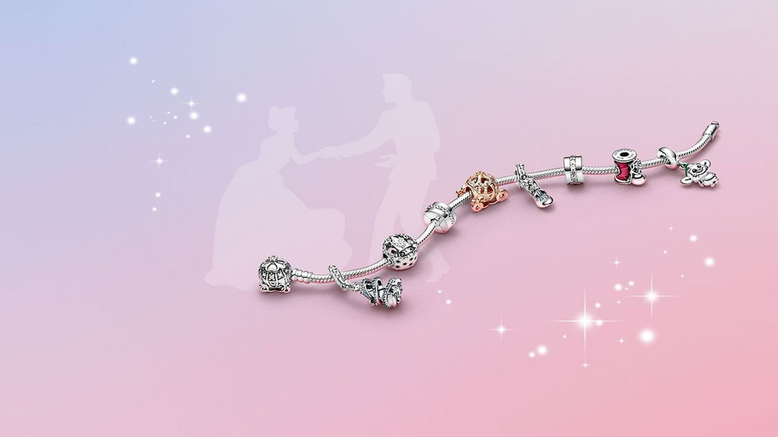 Copertina di La collezione Pandora che celebra i 70 anni della Cenerentola di Disney