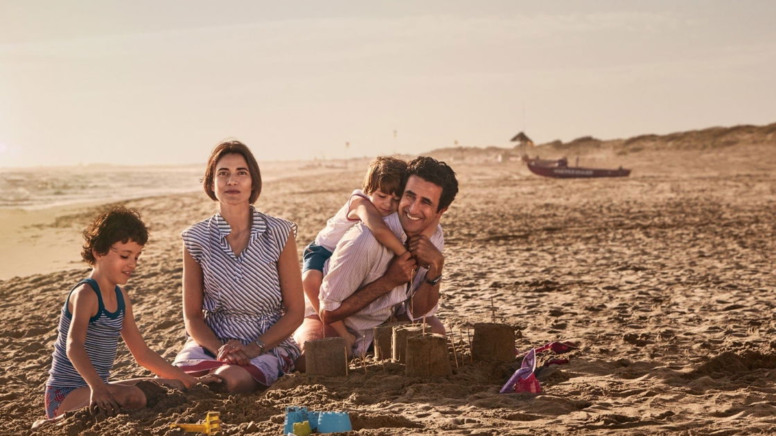 Copertina di Alfredino: la vera storia e i fatti di Vermicino che hanno ispirato la miniserie Sky