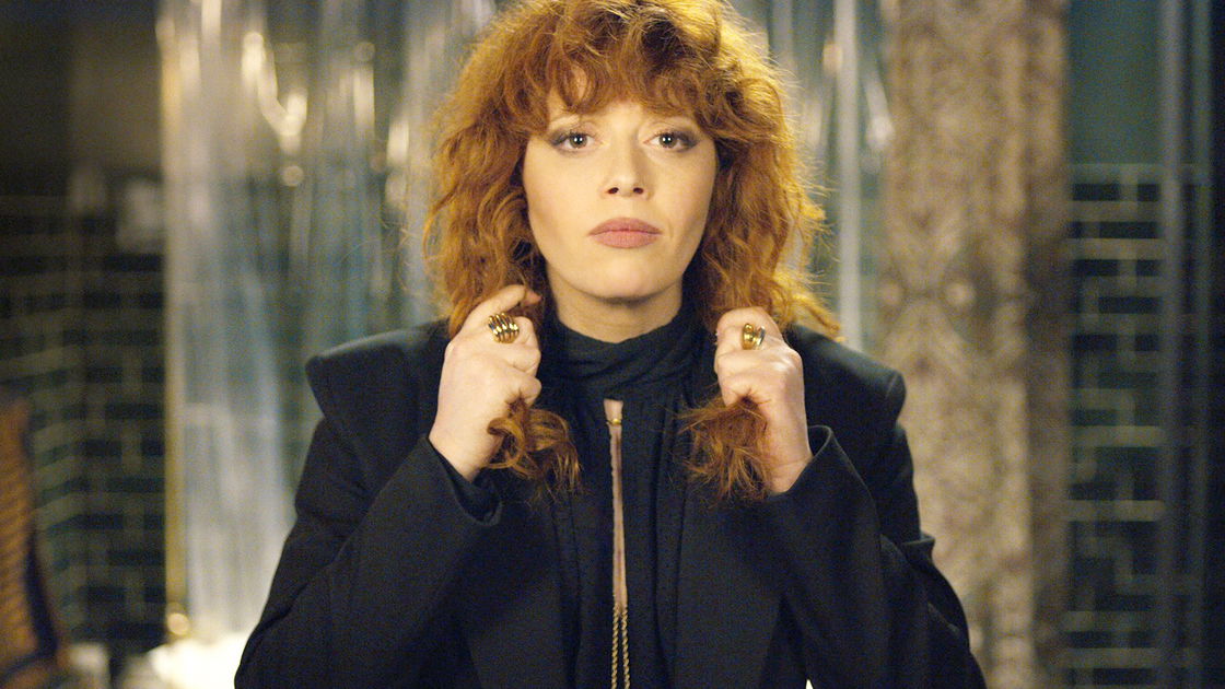 Copertina di Russian Doll: il finale e la spiegazione della prima stagione