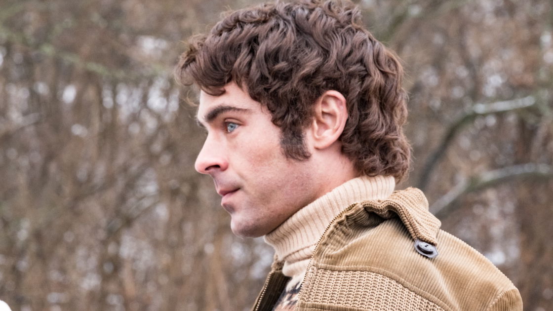 Copertina di Ted Bundy - Fascino criminale, la recensione: un serial killer in bilico tra romanzo e falso storico