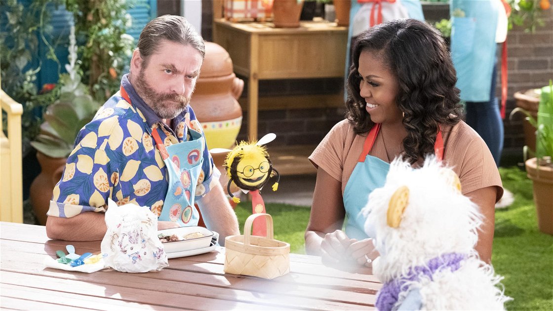 Copertina di Waffles + Mochi, la serie Netflix con Michelle Obama pensata per i più piccoli