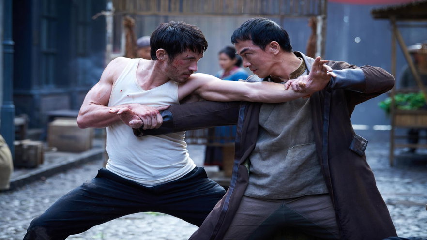 Warrior 3: la serie ispirata dagli scritti di Bruce Lee è in streaming su Sky e NOW