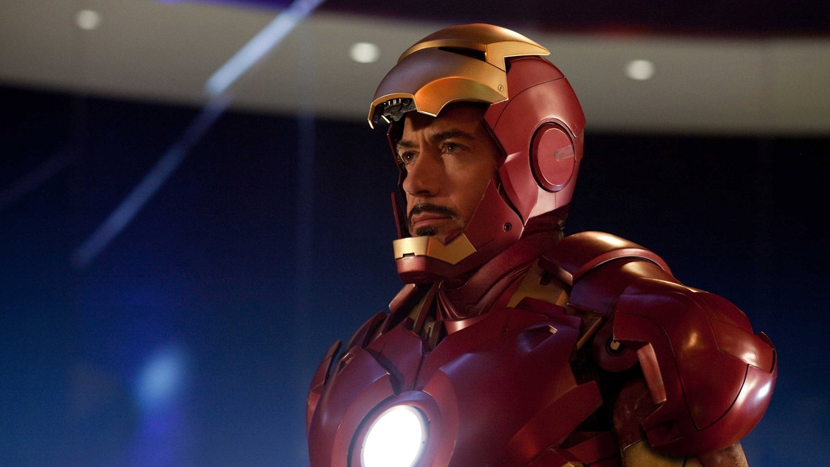Immagine di Sconto del 27% sullo splendido casco di Iron Man della linea Hasbro Legends!