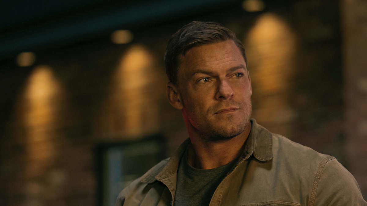 Immagine di Reacher torna al suo passato nel trailer della stagione 2 [GUARDA]
