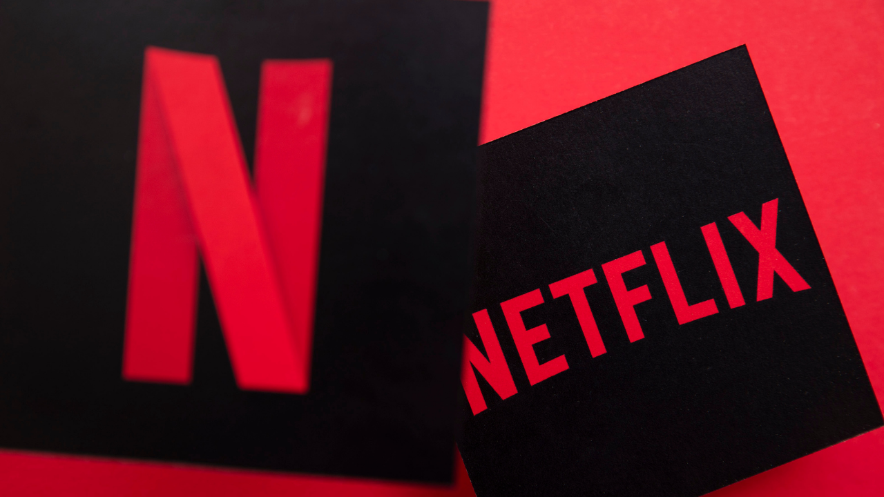 Immagine di Netflix, cosa c’è dietro la (prima) caduta del colosso dello streaming