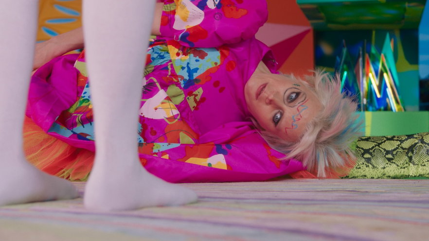 Le inaspettate origini di Barbie Stramba spiegate dalla regista
