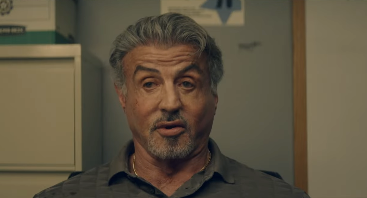 Immagine di Dallo showrunner dei Soprano, ecco Sylvester Stallone in Tulsa King [TRAILER]