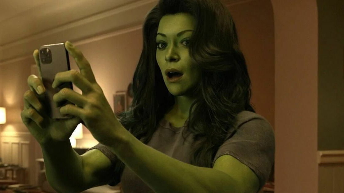 Immagine di Lo sfondo del cellulare di She-Hulk fa impazzire i fan [FOTO]