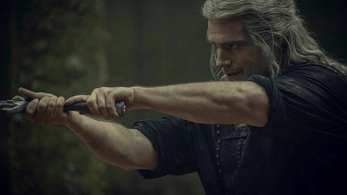 Immagine di The Witcher 3, perché la serie TV si discosta dai romanzi? Il produttore risponde alle critiche