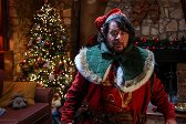 Elf Me, recensione: Lillo e Prime Video impacchettano un film natalizio squisitamente italiano