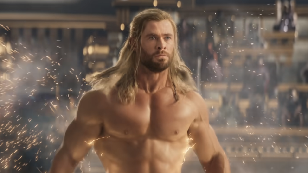 Immagine di Il lato B di Thor in Love and Thunder è stato "una vera sfida" per la troupe