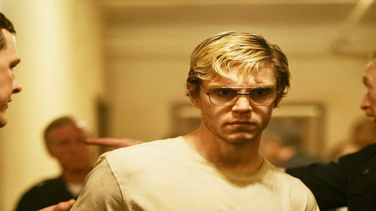 Immagine di Dahmer: eBay blocca la vendita di costumi ispirati al killer