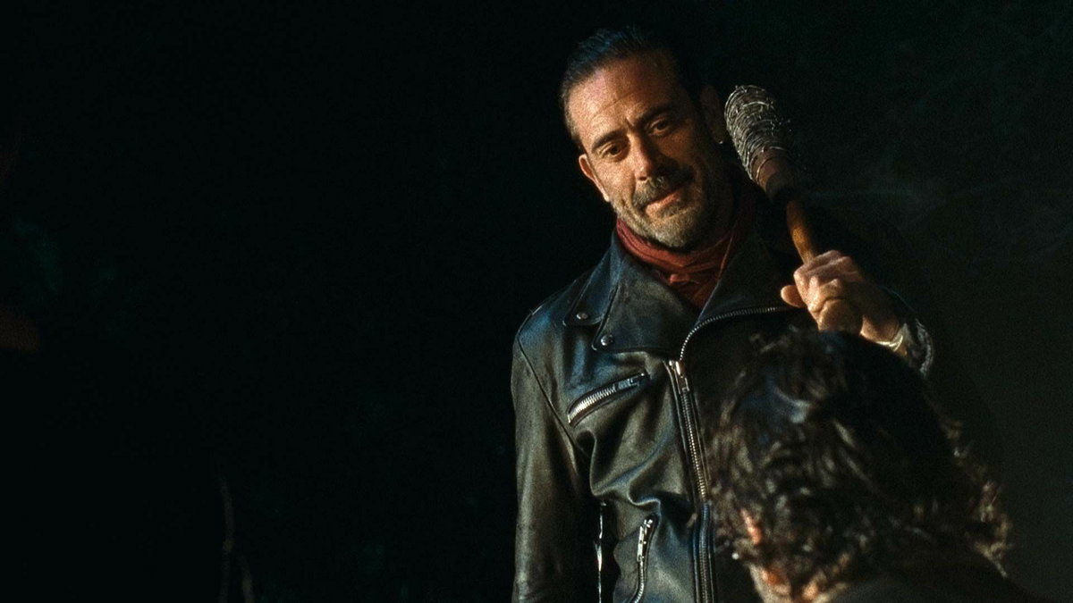 Immagine di The Walking Dead vs The Boys, il video con Negan è virale [VIDEO]