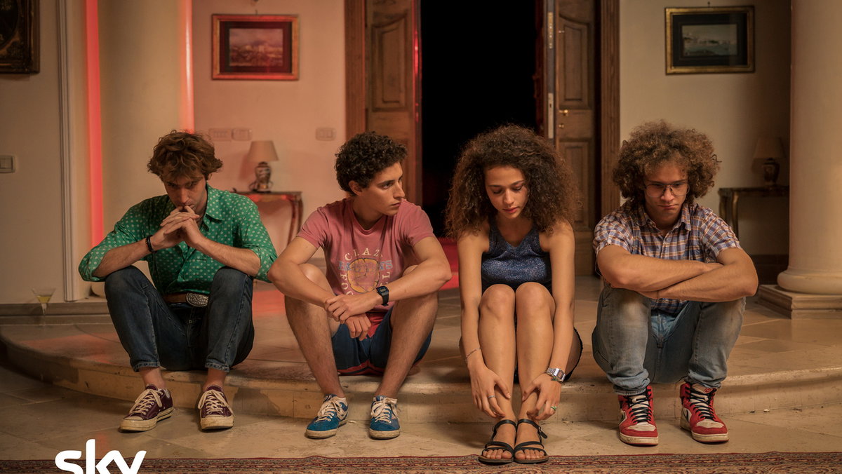 Immagine di Un'Estate Fa, recensione della serie SKY con Lino Guanciale