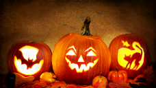 Copertina di Halloween: il ruolo della festa dell'orrore nella cultura pop