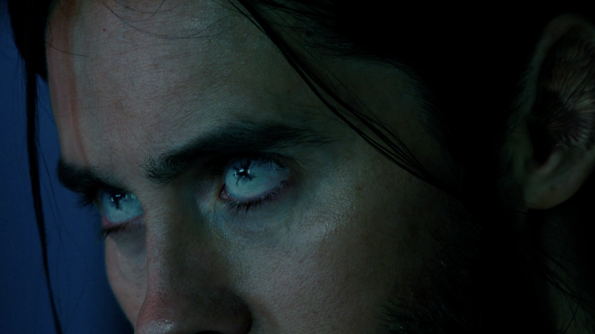 Immagine di Morbius, Jared Leto rimaneva sulla sedia a rotelle anche per andare in bagno e rimanere calato nel personaggio