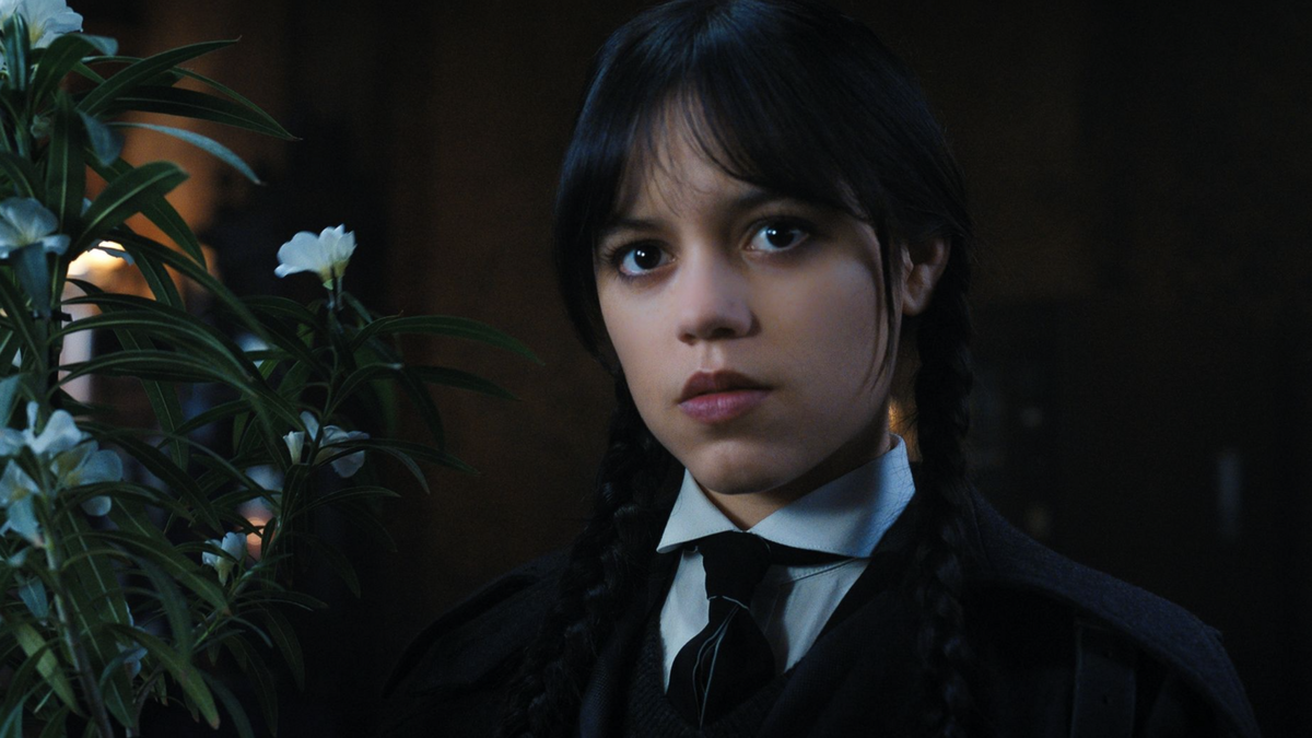 Immagine di Jenna Ortega, abito mozzafiato ai Golden Globe 2023