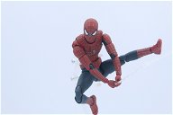 Copertina di Friendly Neighborhood Spider-Man, recensione della figure con Tobey Maguire