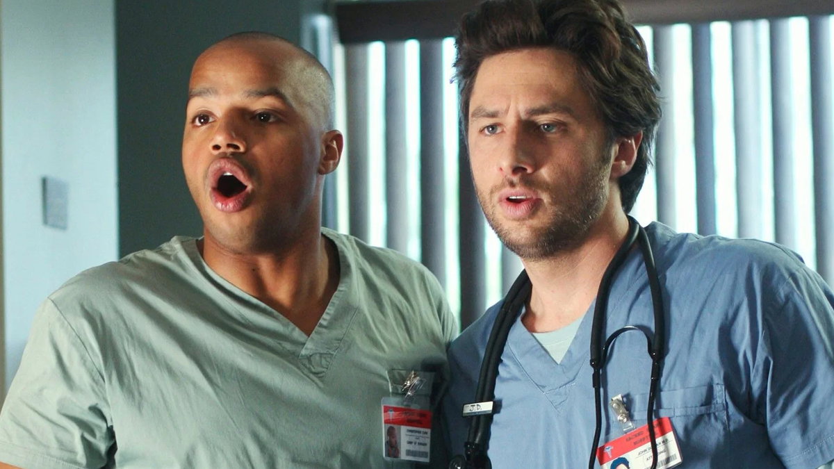 Immagine di Bill Lawrence: "film reunion di Scrubs è inevitabile"