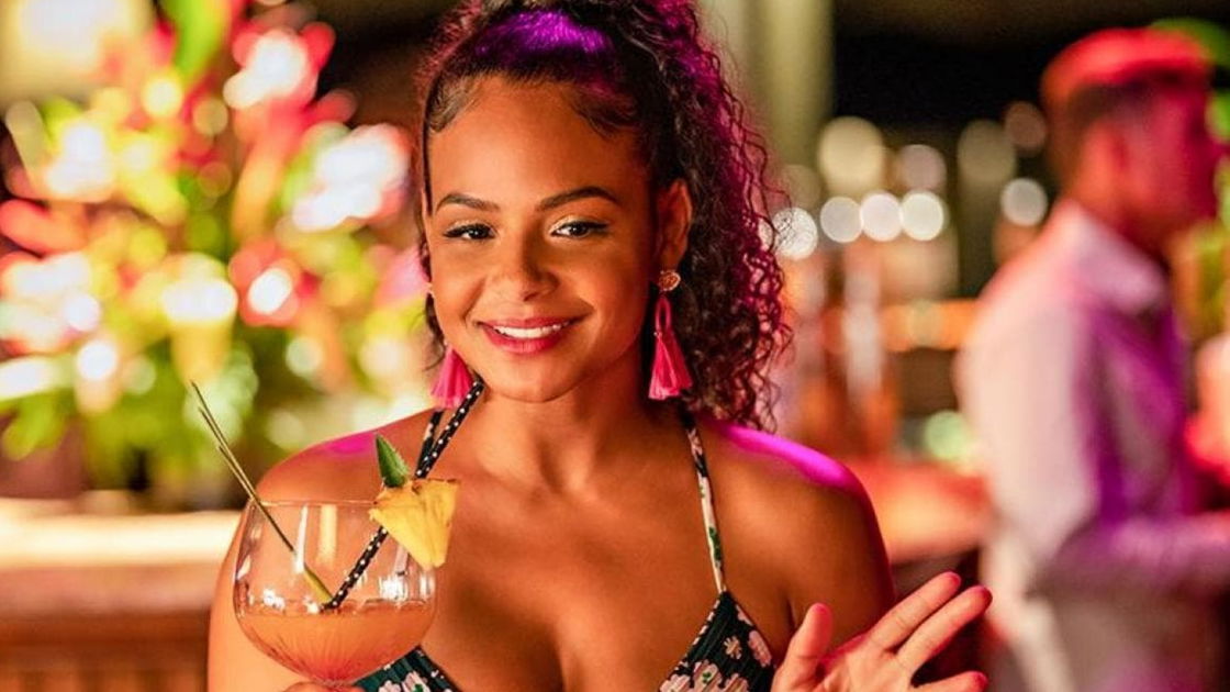 Copertina di 5 commedie romantiche da vedere se ti è piaciuto Resort to Love - All'amore non si sfugge
