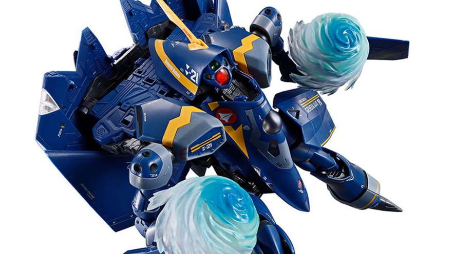 Il DX Chogokin YF-21 Sturmvogel si alza in volo da Macross Plus grazie a Bandai