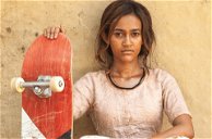 Copertina di Skater Girl: cosa sappiamo del film Netflix ambientato in India, che racconta l'amore per lo skateboard