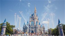 Copertina di Disney svela le novità Star Wars e Marvel nei suoi parchi