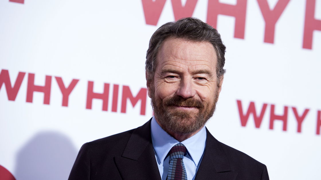 Copertina di Bryan Cranston svela i primi dettagli su Zordon nel reboot di Power Rangers
