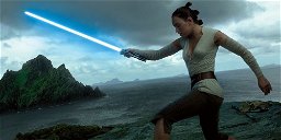 Copertina di Star Wars: Gli Ultimi Jedi, due nuove immagini di Rey e Captain Phasma