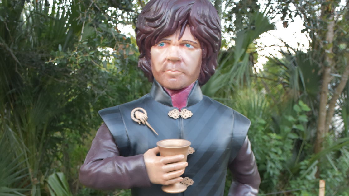 Copertina di Game of Thrones: fan crea Tyrion full-size con una stampante 3D