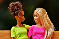 Copertina di Mattel valuta la possibilità di set di Barbie con coppie LGBT
