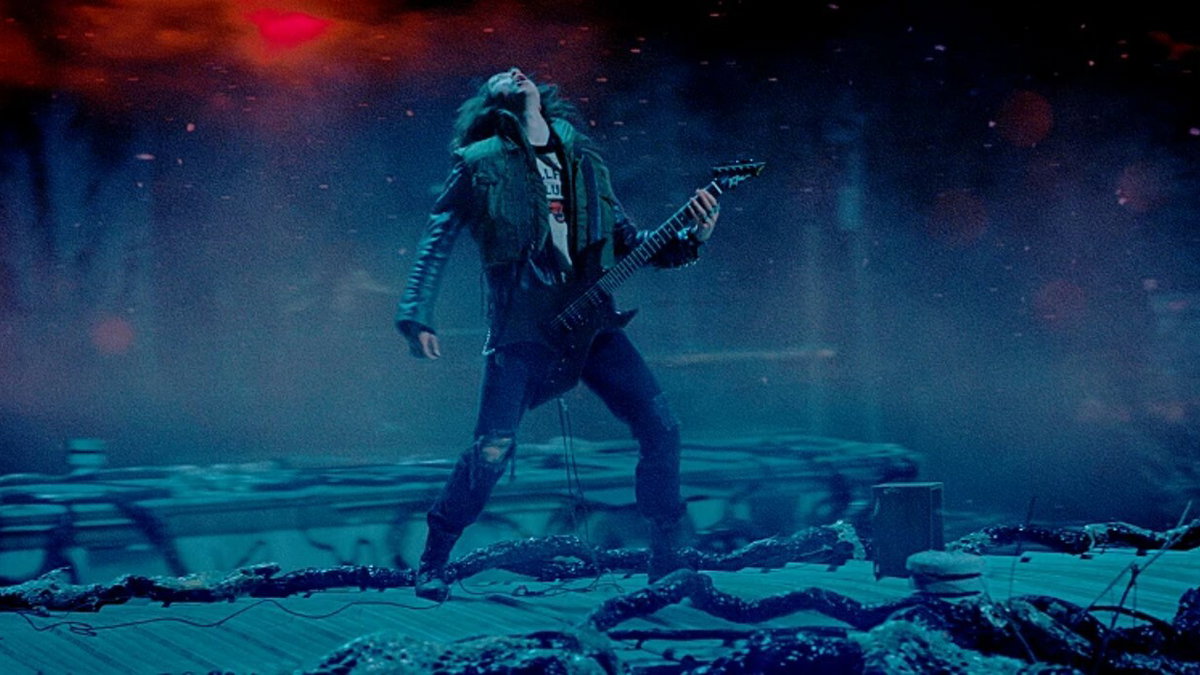Immagine di Stranger Things 4: Eddie e i Metallica? Non era previsto