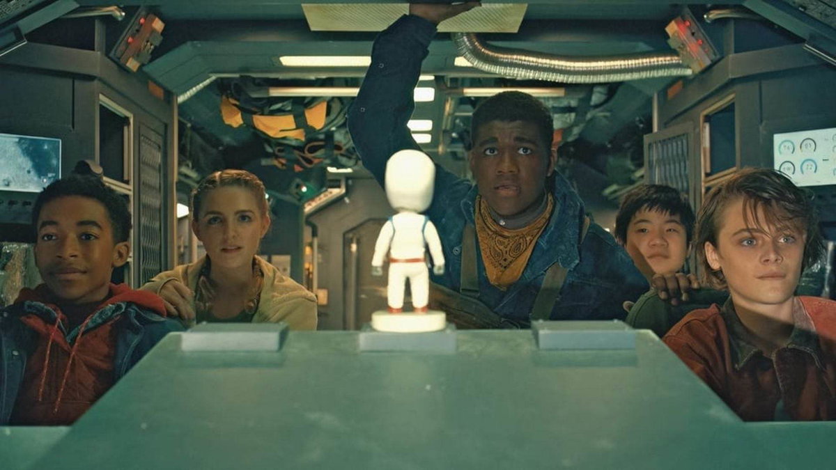 Immagine di Con Crater Disney torna alla fantascienza [TRAILER]