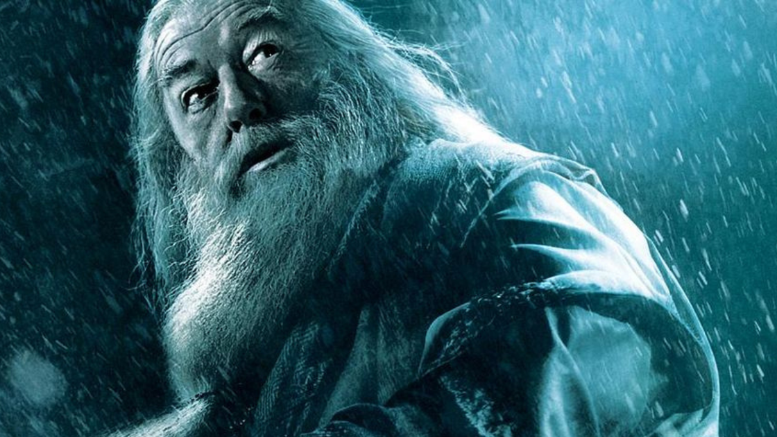 Copertina di Addio a Michael Gambon, indimenticabile Silente della saga di Harry Potter