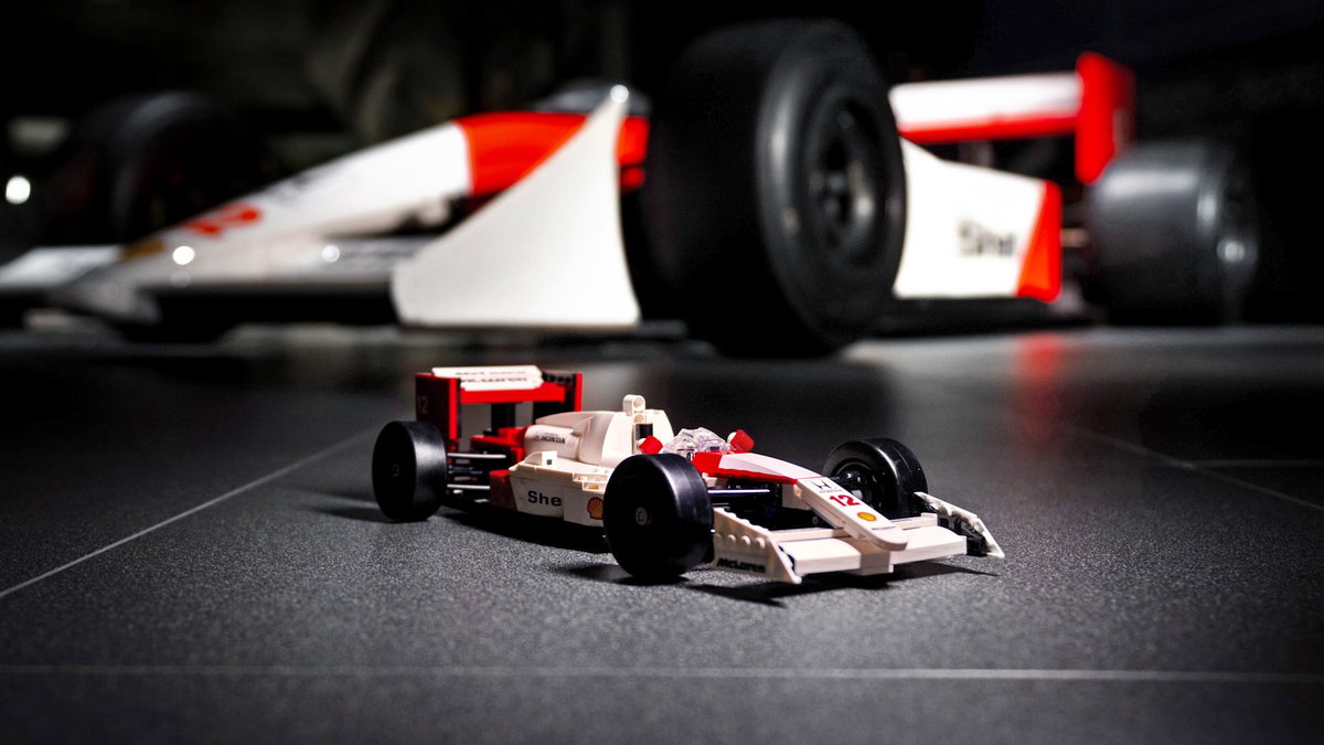 Immagine di LEGO e motori: è in arrivo un marzo a tutto gas!