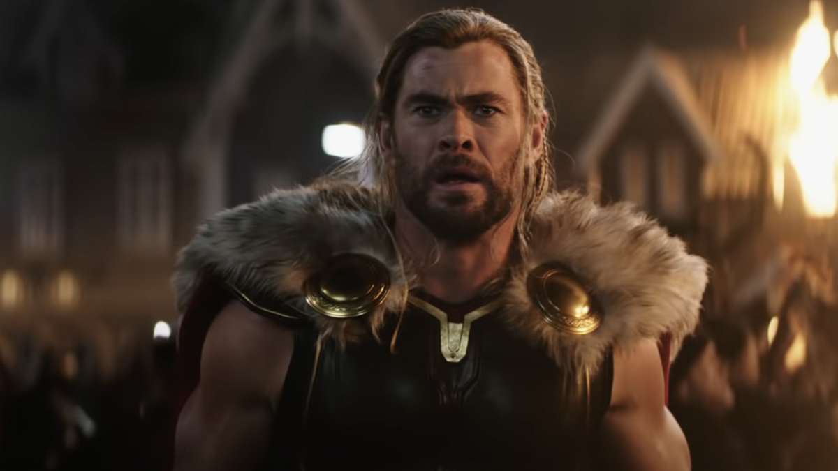 Immagine di Thor non avrà più la pancetta in Love and Thunder: rimetterlo in forma è la scelta giusta?