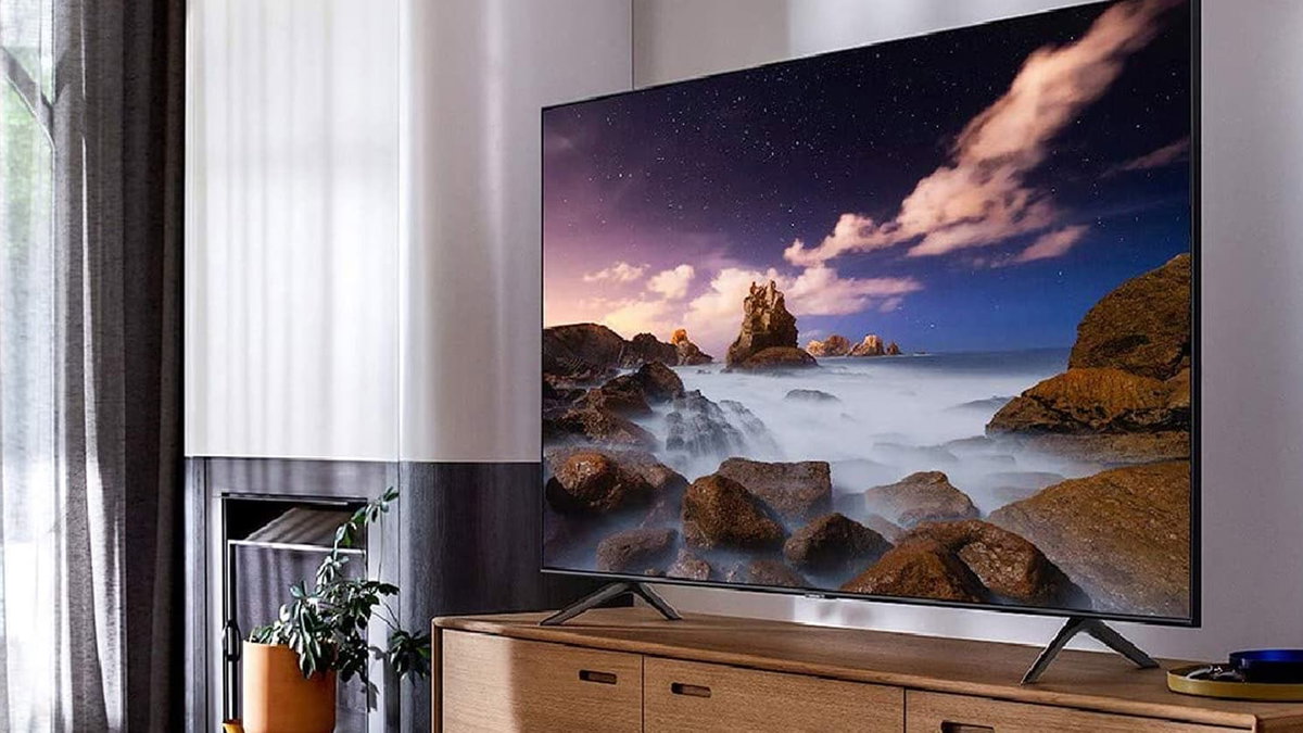 Immagine di 750€ di sconto su questa spettacolare smart TV Samsung da 75"!