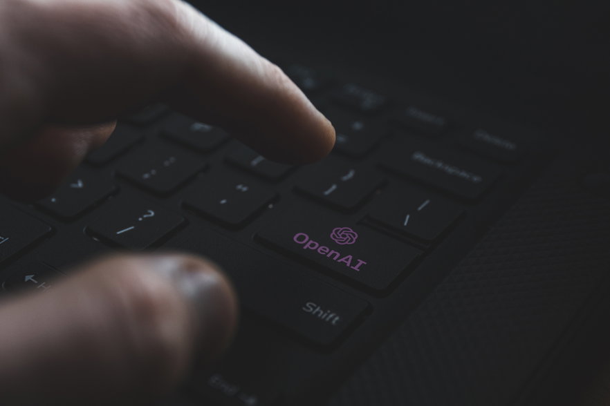 OpenAI, ChatGPT e il problema del copyright