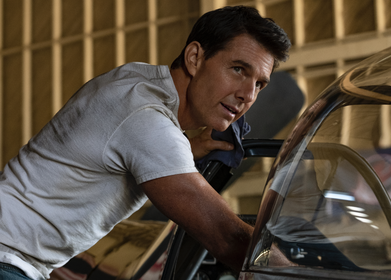 Immagine di Top Gun Maverick, recensione: Tom Cruise, uomo dei miracoli