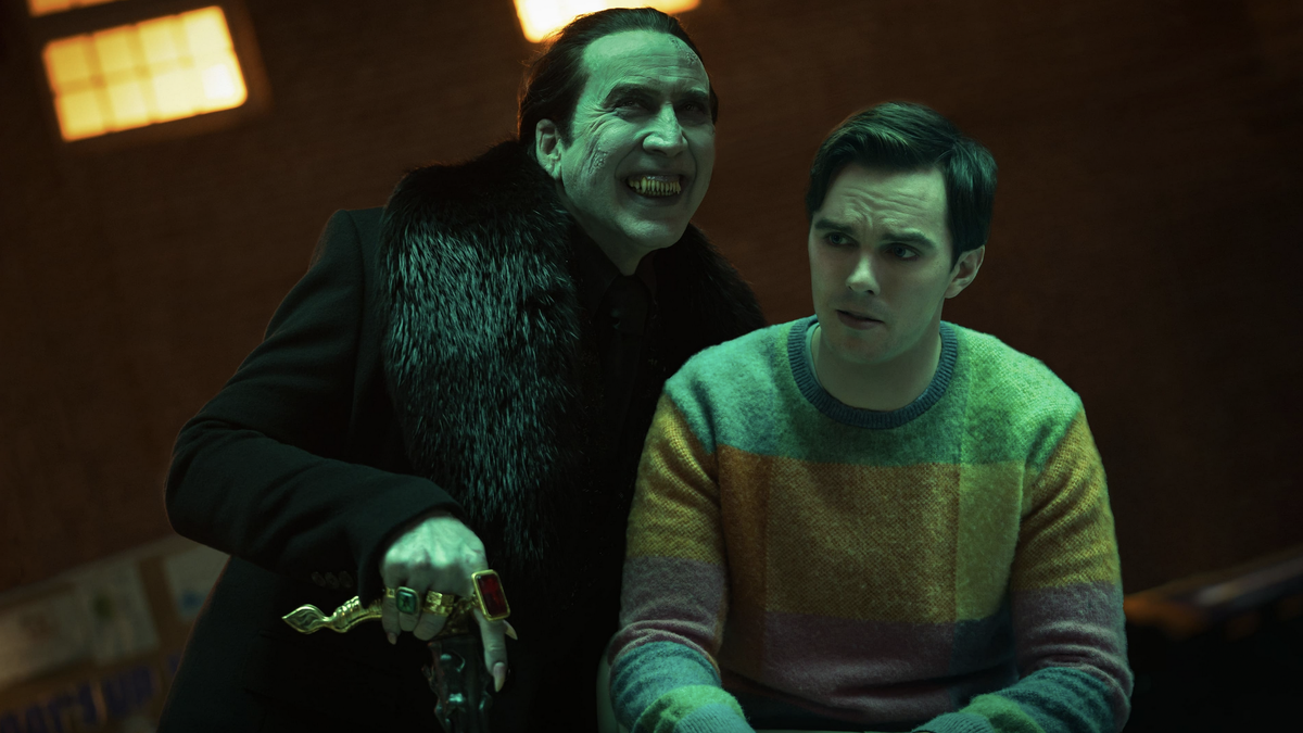 Immagine di Renfield, Nicolas Cage ha bevuto sangue vero sul set