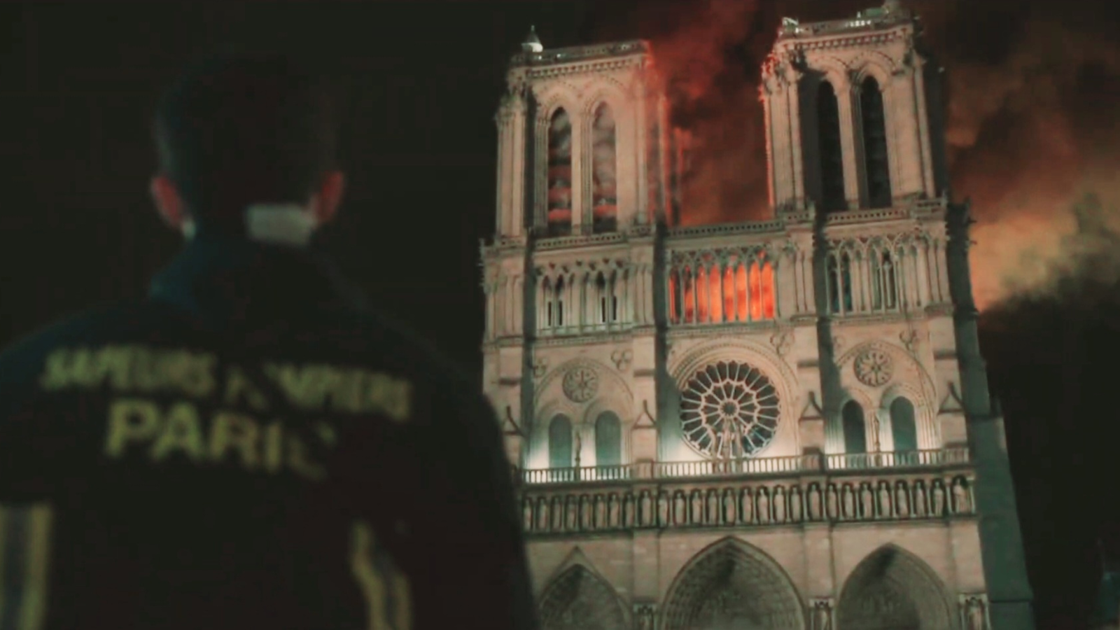 Immagine di L'incendio a Notre-Dame diventa una serie Netflix [TRAILER]