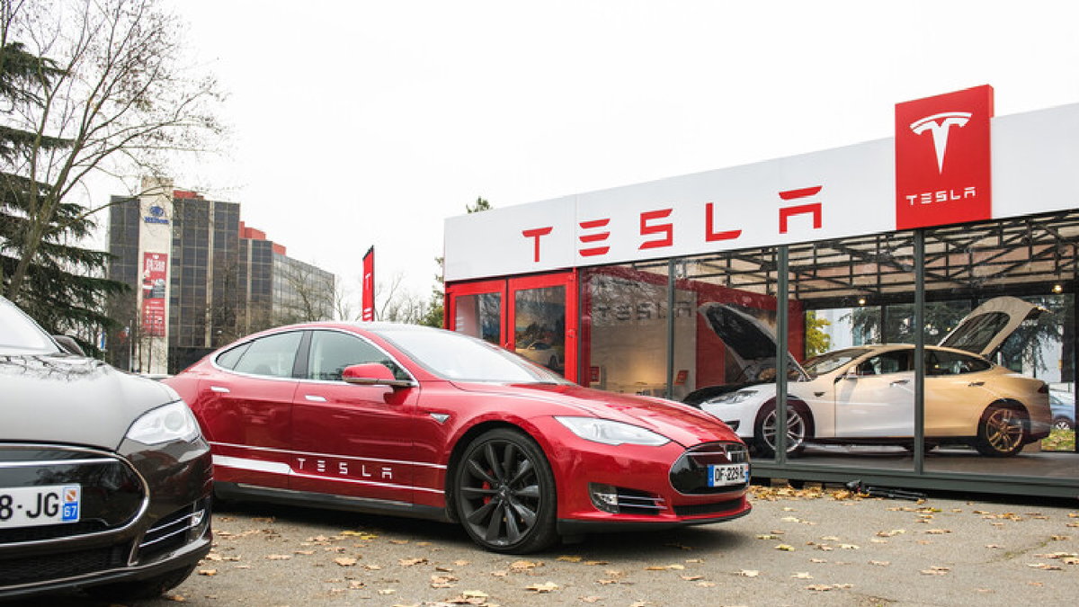 Immagine di Avete mai pensato di cucinare in una Tesla?
