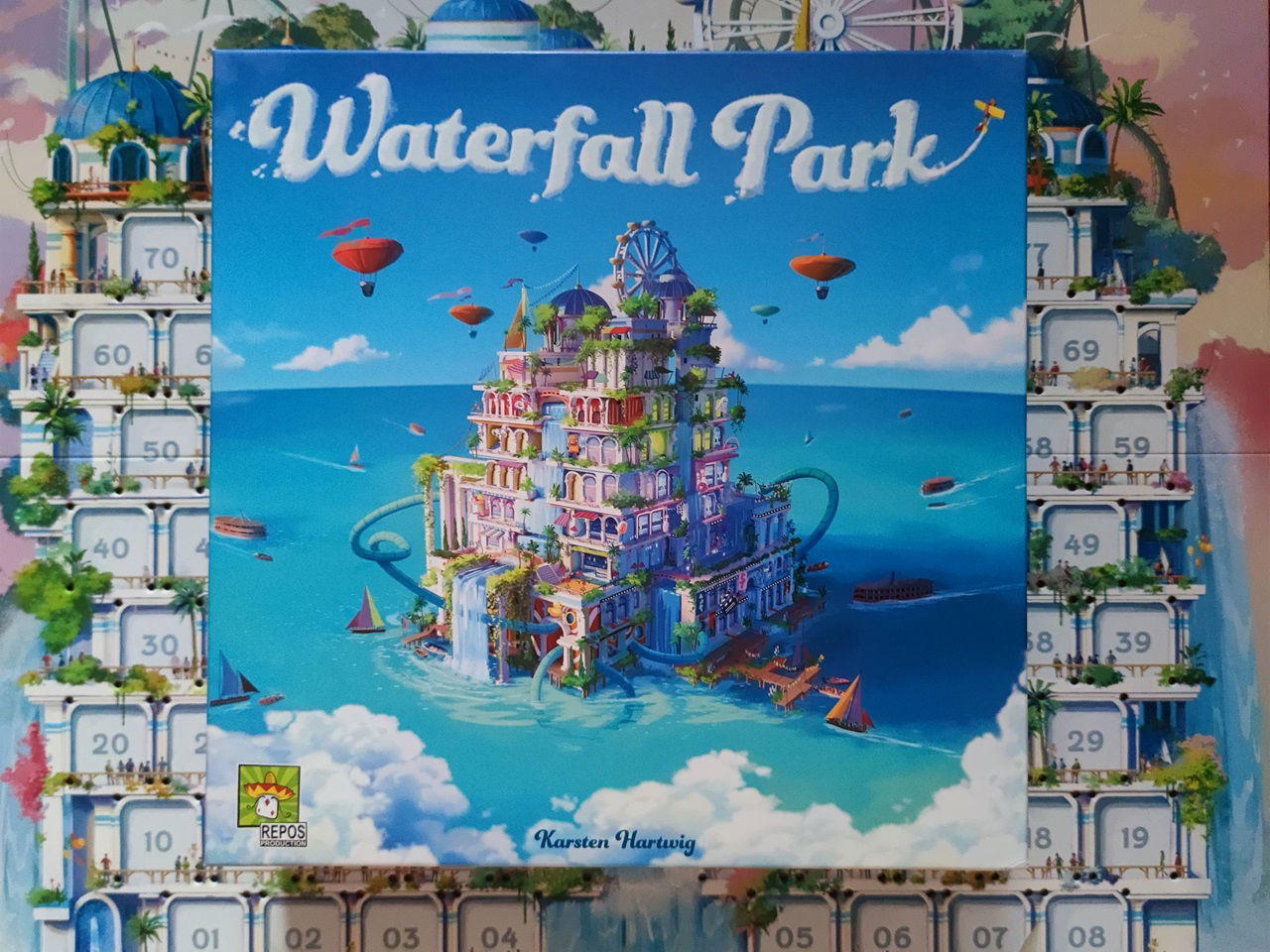 Immagine di Waterfall Park, recensione: il parco divertimenti della negoziazione