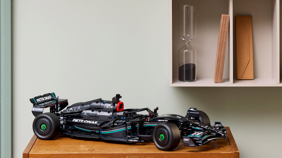 Immagine di LEGO Technic 2024: a marzo arriva Mercedes-AMG!