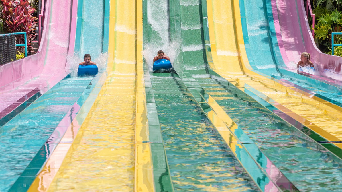 Immagine di Da oggi apre il nuovo parco acquatico MagicSplash a MagicLand