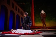 Copertina di Romeo è Giulietta: Pilar Fogliati, Giovanni Veronesi presentano il film